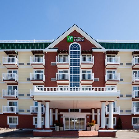 Holiday Inn Express Hotel & Suites Petoskey By Ihg Eksteriør bilde