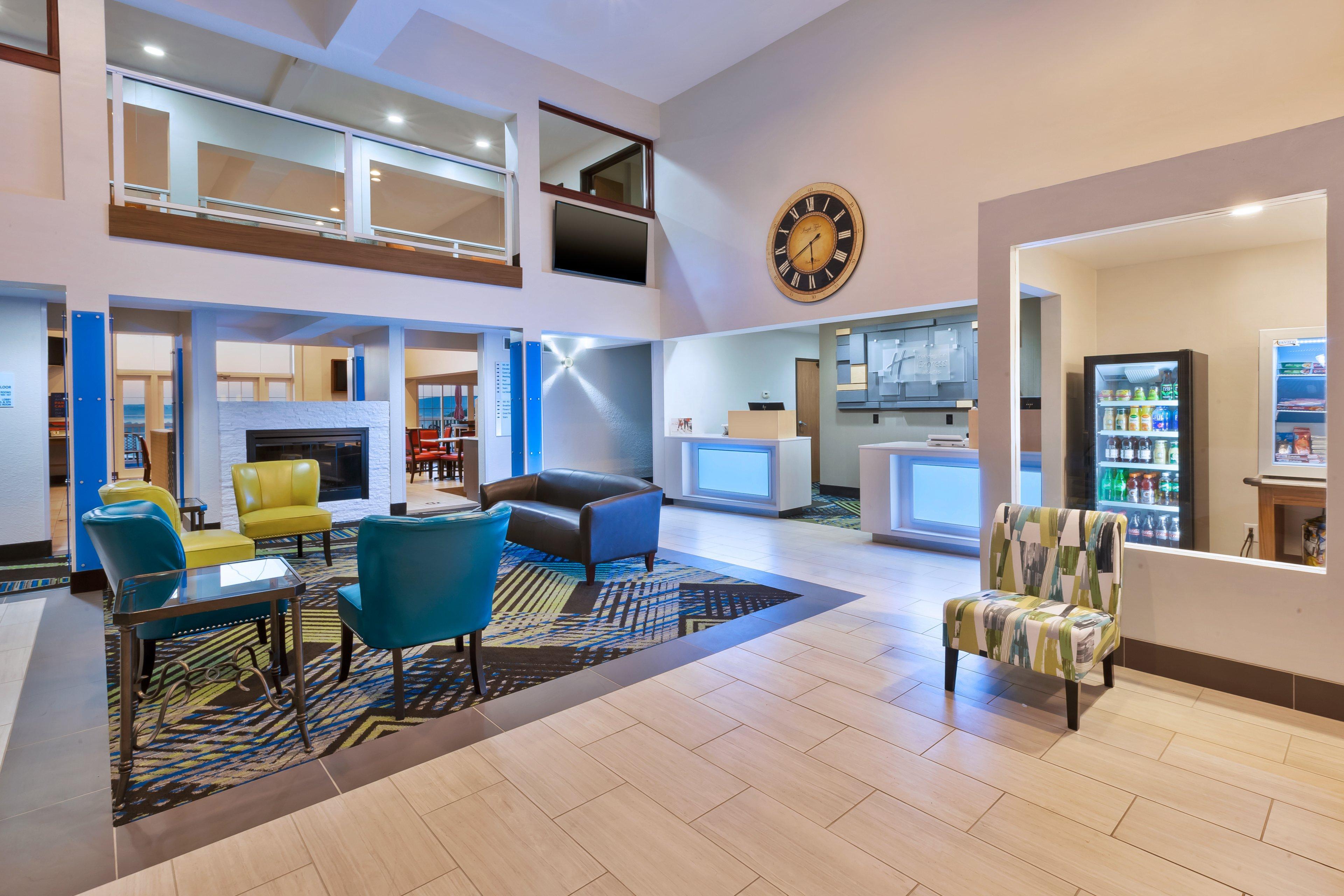 Holiday Inn Express Hotel & Suites Petoskey By Ihg Eksteriør bilde