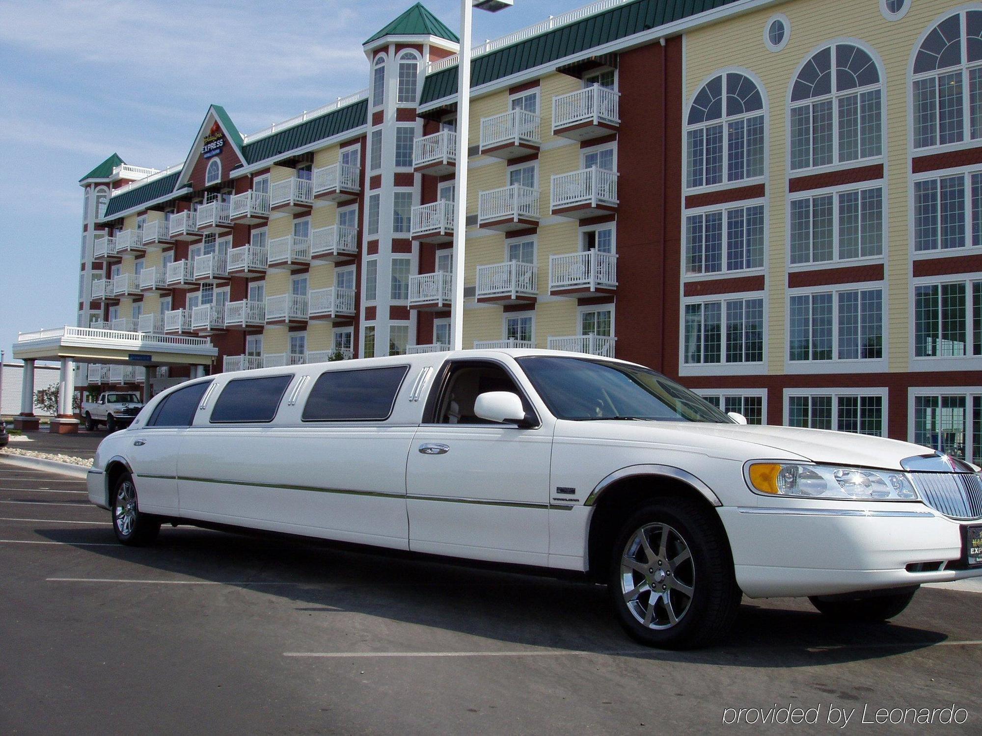 Holiday Inn Express Hotel & Suites Petoskey By Ihg Eksteriør bilde