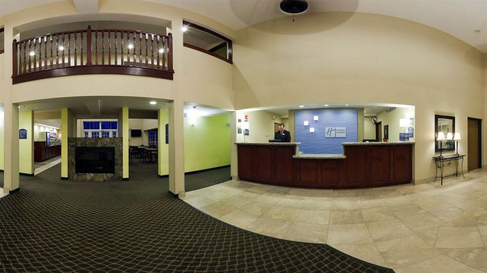 Holiday Inn Express Hotel & Suites Petoskey By Ihg Eksteriør bilde